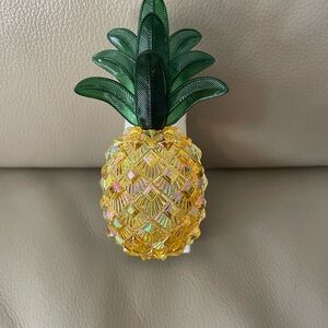 NWT**Bath & Body Works Wallflower Plug In Light Up Pineapple Faceted